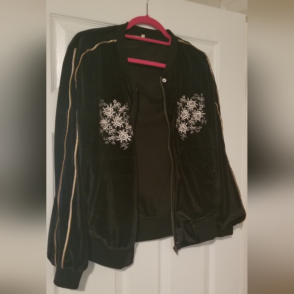 Velour bomber style black jacket